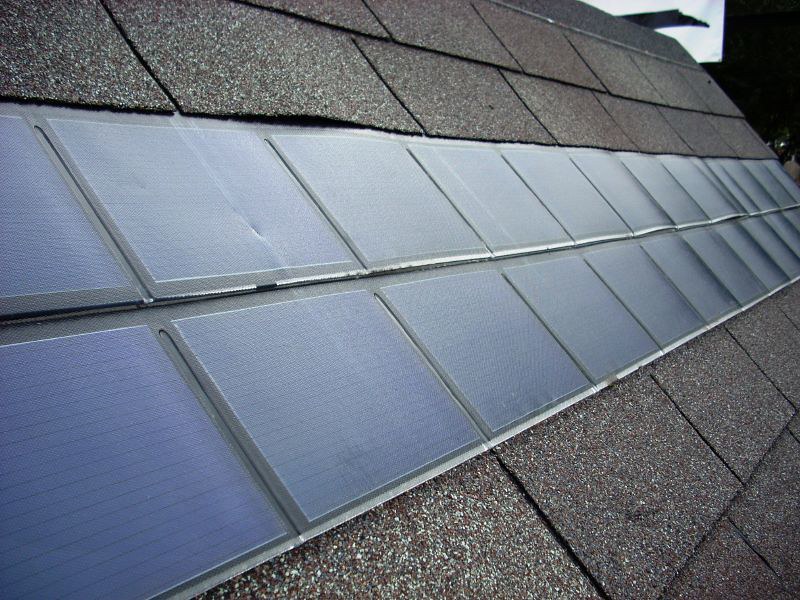 Solar shingles