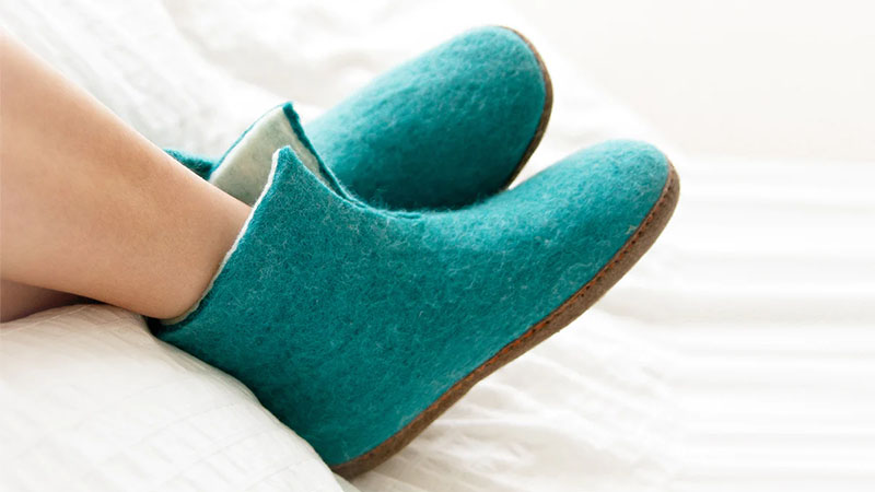 BETTERFELT sustainable slippers