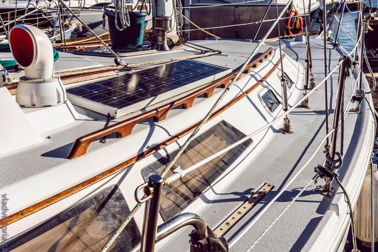 8 Best Boat Solar Panels in 2025 to Power Your Boat Sustainability