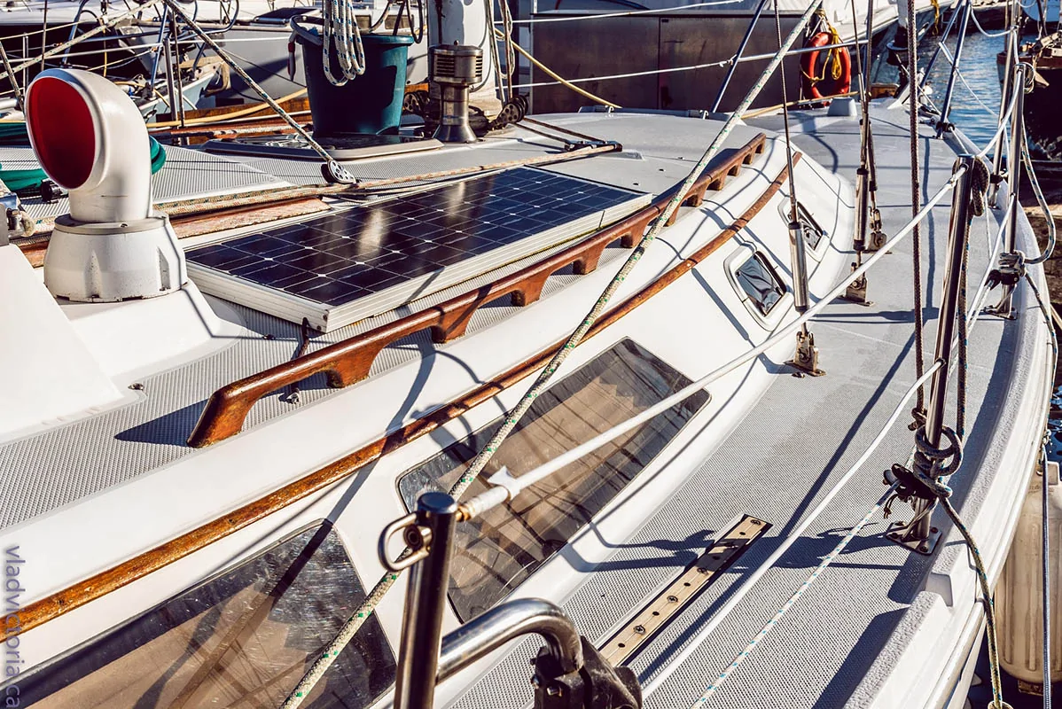 boat solar panels