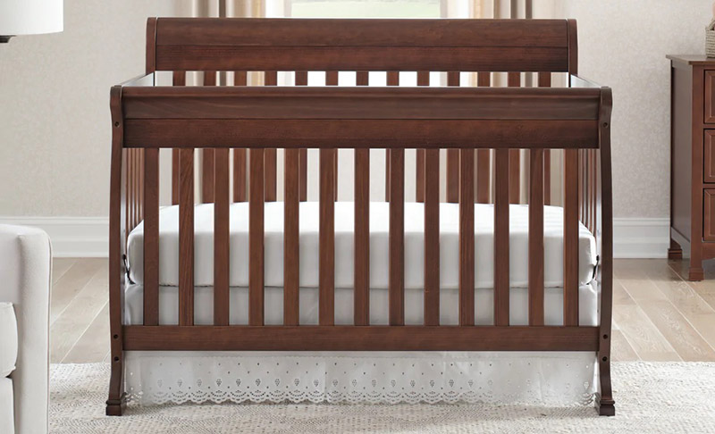 DaVinci sustainable baby crib
