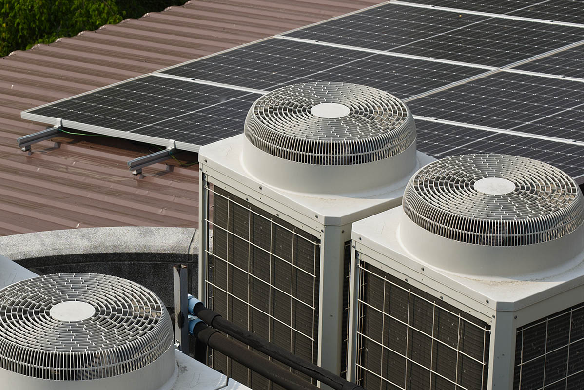 how many solar panels to run an air conditioner