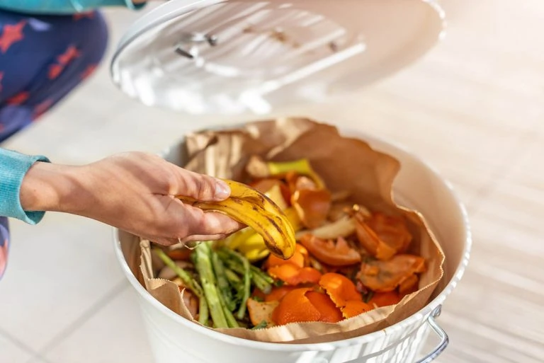 How to Compost in an Apartment