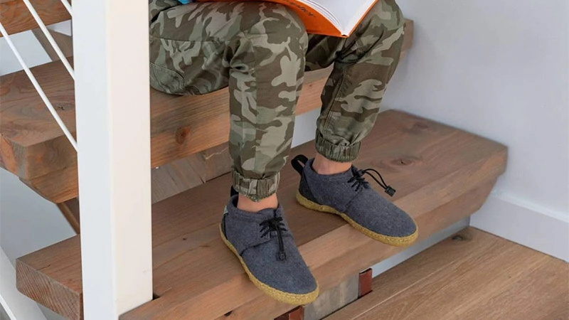 Kyrgies sustainable slippers
