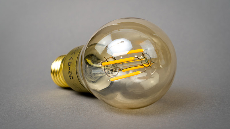 LED light bulb