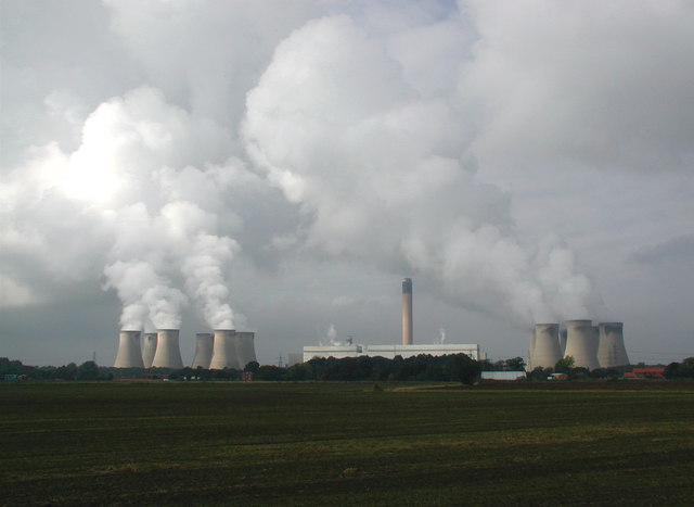 File:Northeast of Drax - geograph.org.uk - 581958.jpg