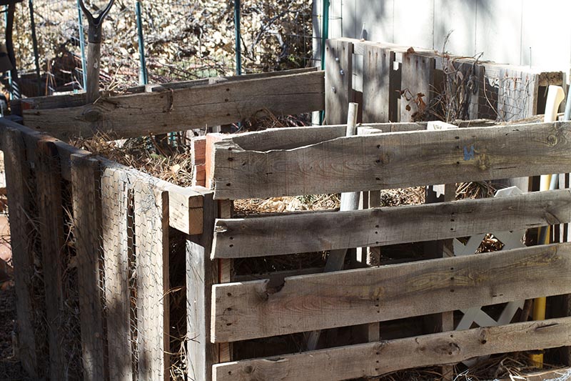 outdoor wooden compost bin