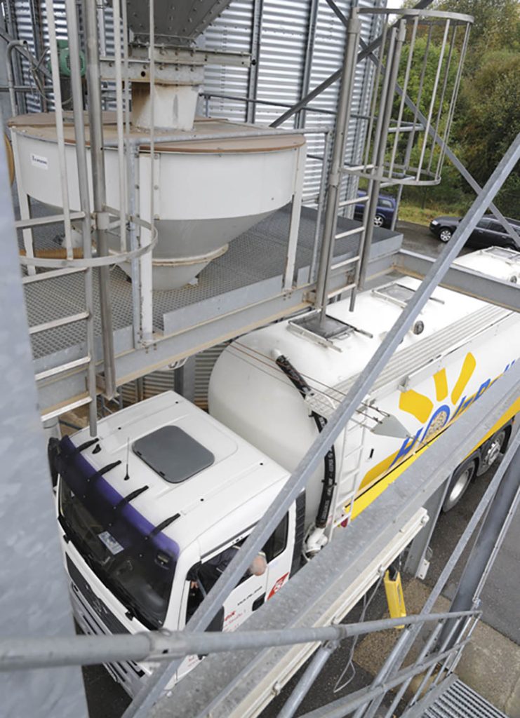 pellet truck loading with wood pellets