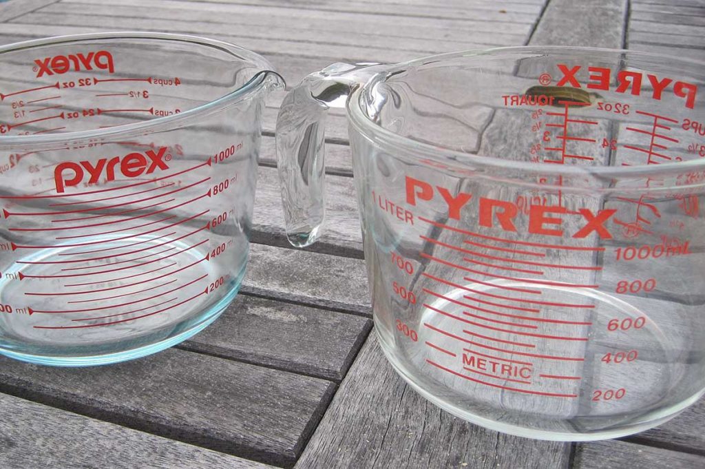 Pyrex measuring cups