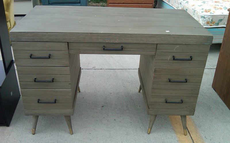 used desk in the goodwill store