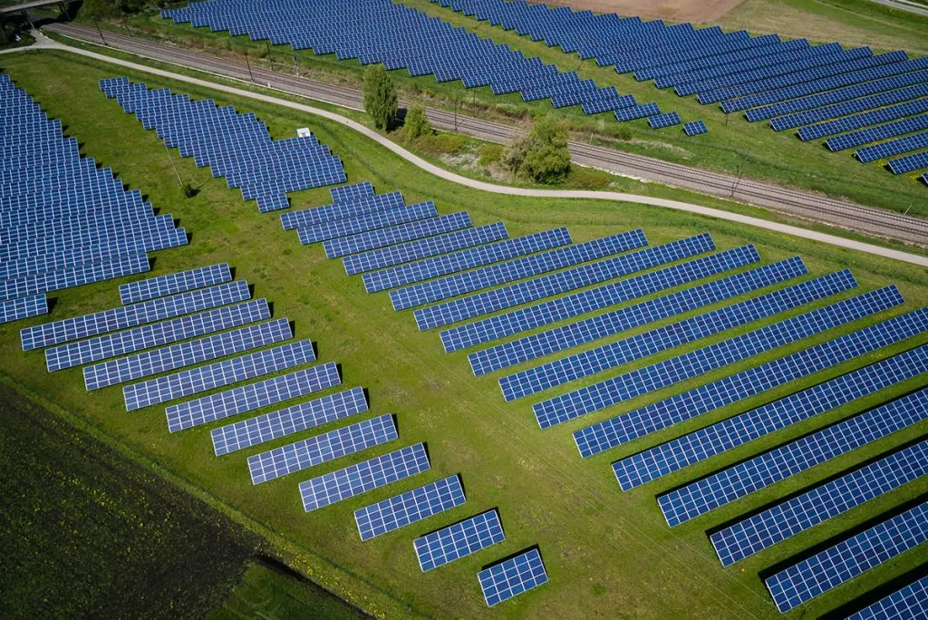 Solar farm land requirements 