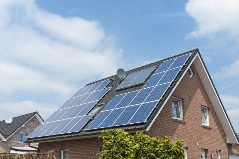 The Essential Guide to Solar Panel Efficiency
