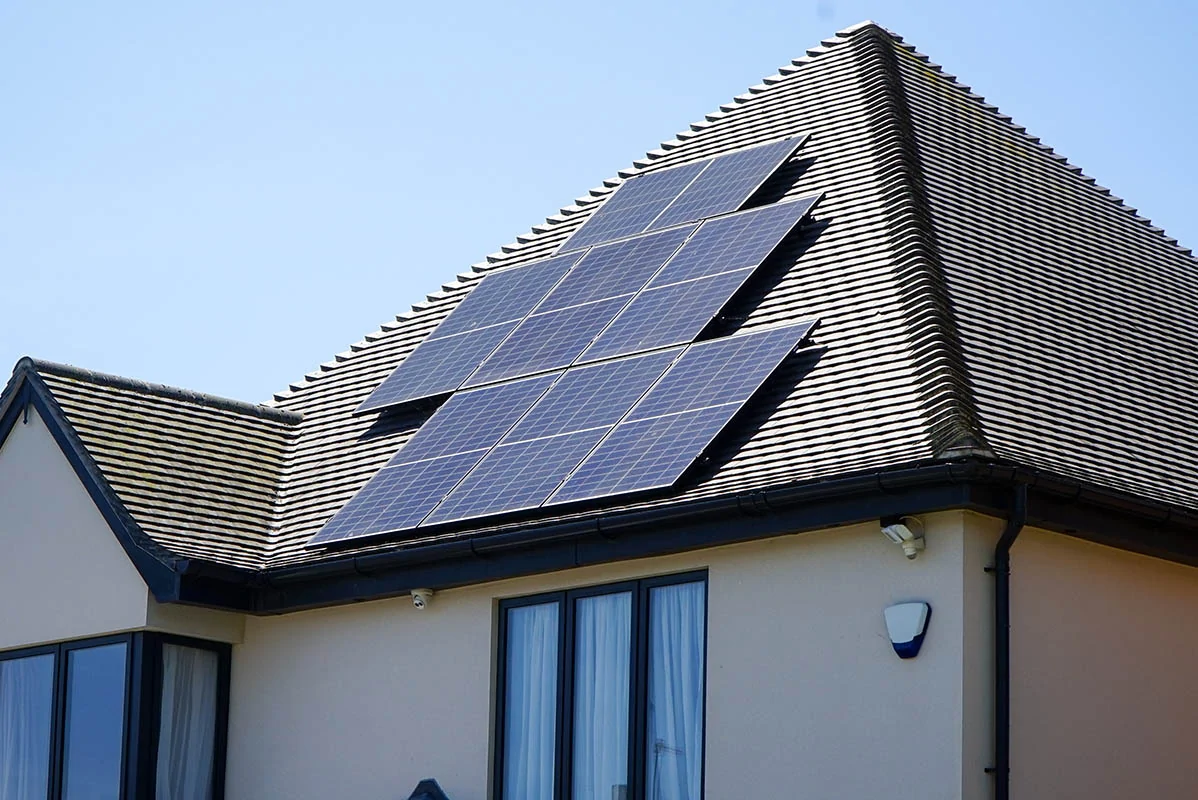solar panel lifespan