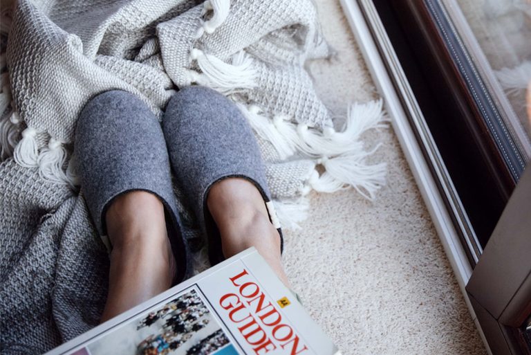 The Best Sustainable Slippers for Eco-Friendly Comfort