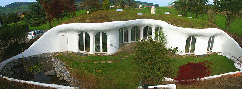 underground earthship house