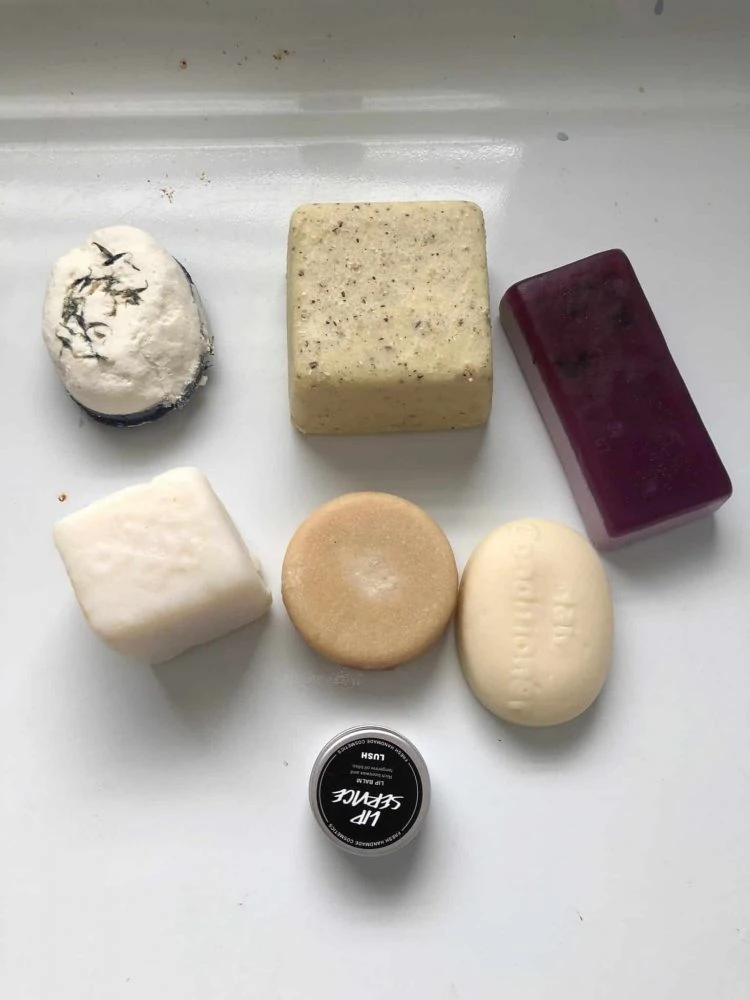 6 Best Zero Waste Shampoo and Conditioner Options in 2025